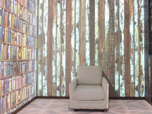 本棚と森林の壁紙のシュミレーション