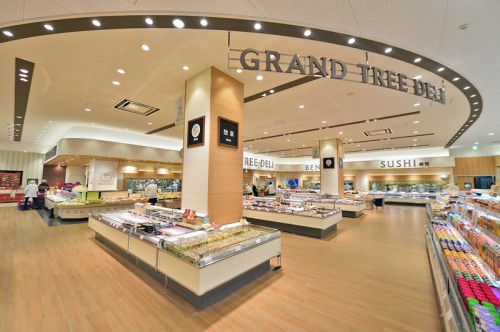 食料品売場「GRANDTREE MARCHE」