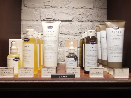 女性用スキンケア商品も男性向けに提案