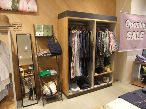 クローゼットを意識した陳列