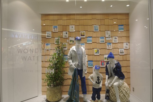 ショーウインドー