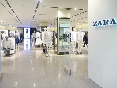 ZARAの店内