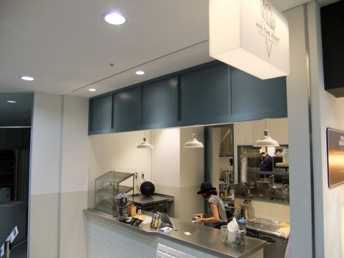 AND THE FRIET-原宿