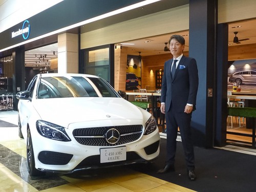 最新機種のC 450 AMG 4MATIC