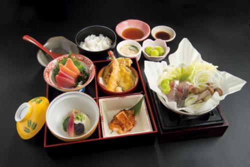 和食を楽しむ贅沢ランチ2000円