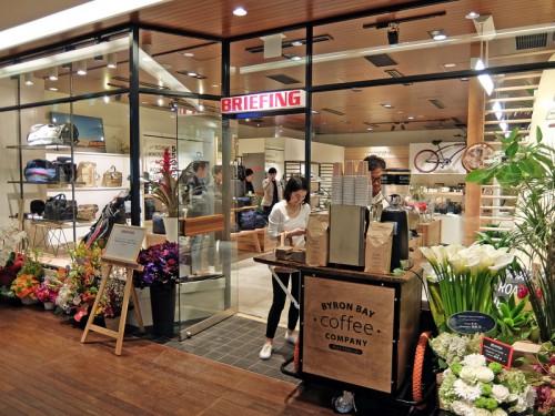 地下3階・BRIEFING POPUP STORE