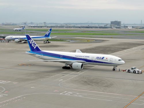 展望デッキから見た羽田空港