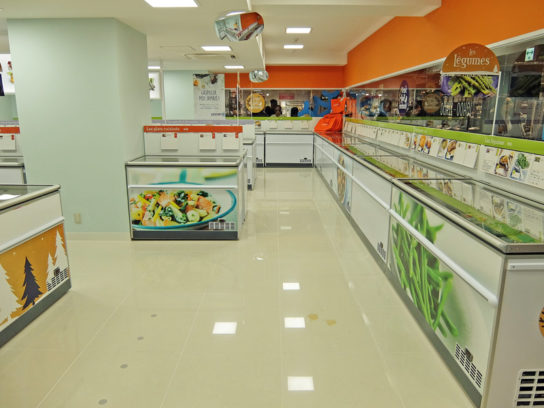 ピカールの店内