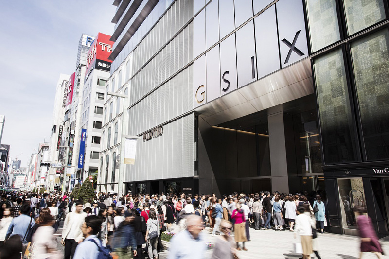 GINZA SIX／来館者数が150万人を突破