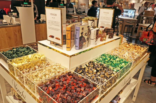 チョコレートのばら売りコーナー