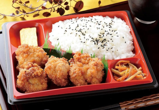 これが からあげ弁当