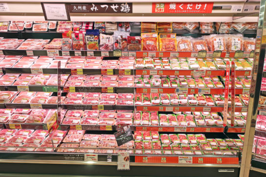 精肉部門はアウトパック商品を中心に展開