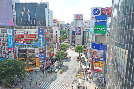 クロシング ビューから見た渋谷の街並み