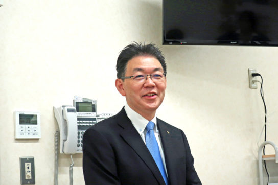 岩崎社長