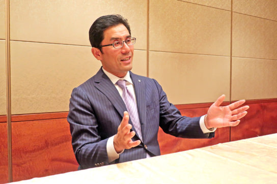 中村事業本部長