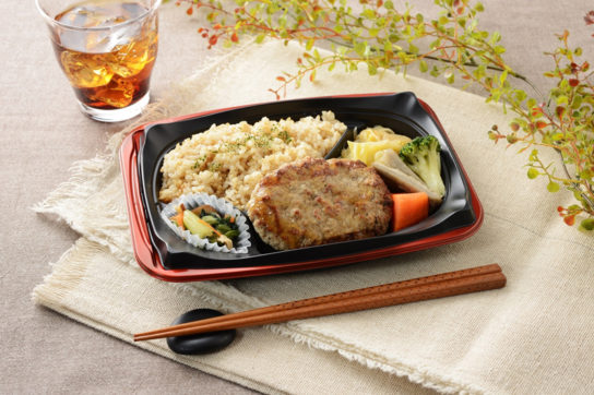 玄米ごはんのハンバーグ弁当