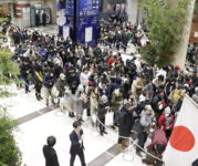 そごう横浜店／元日初売り、免税カウンターは客数・売上50％増