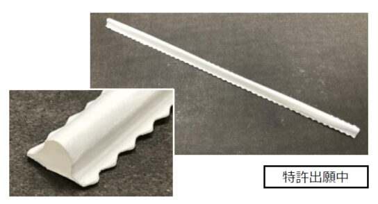 耐久性とコスト両立「紙製ストロー」