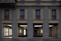 オニツカタイガー／イタリア初の旗艦店をミラノにオープン