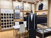 青山商事／オーダースーツブランドを「洋服の青山」42店で新たに導入