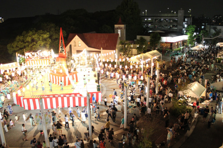 夏は「盆踊り」が名物