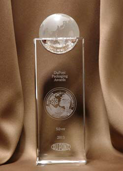 20130705morinaga4 受賞トロフィー