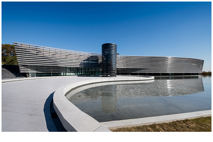 20140304nisshin 「the WAVE」外観