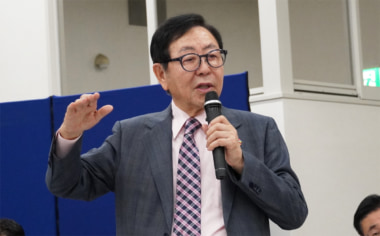 ニトリHD／アメリカの関税政策が調達面で有利に、似鳥会長「我々にはチャンス」