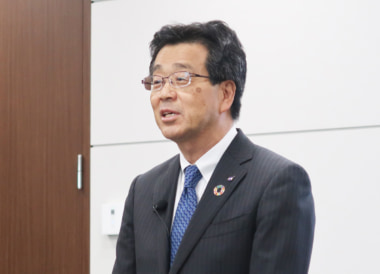 日本アクセス／26年3月期売上高2兆4700億円、経常利益326億円を予想