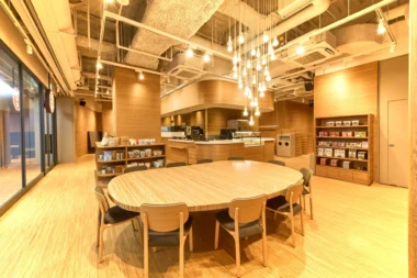 猿田彦珈琲／大阪府「淀屋橋駅」改札前に新店舗6／23オープン、焼き立てパイも販売