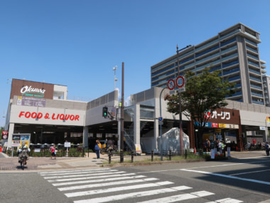オークワ／都市型小型1号店「堺市駅前店」オープン、3年後年商20億円目指す