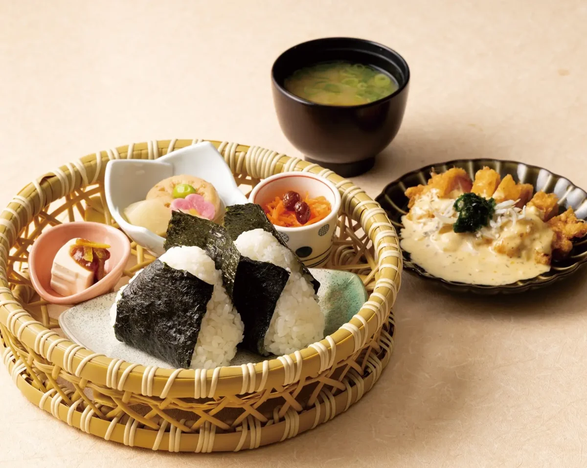 クリエイト・レストランツ