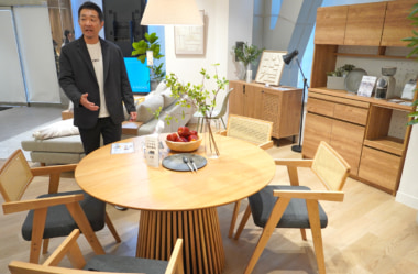 LOWYA渋谷宮益坂店／トレンド意識したアイデア家具充実、家電・ルームウェアも販売