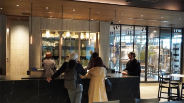 小川珈琲／「ニュウマン高輪 ミムレ」に新業態、ワンフロアに12の「食」の売場
