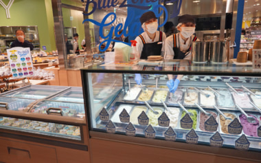 ヤオコー新浦安店／南エリアの旗艦店にリニューアル、新MD充実させ年間売上60億円目指す